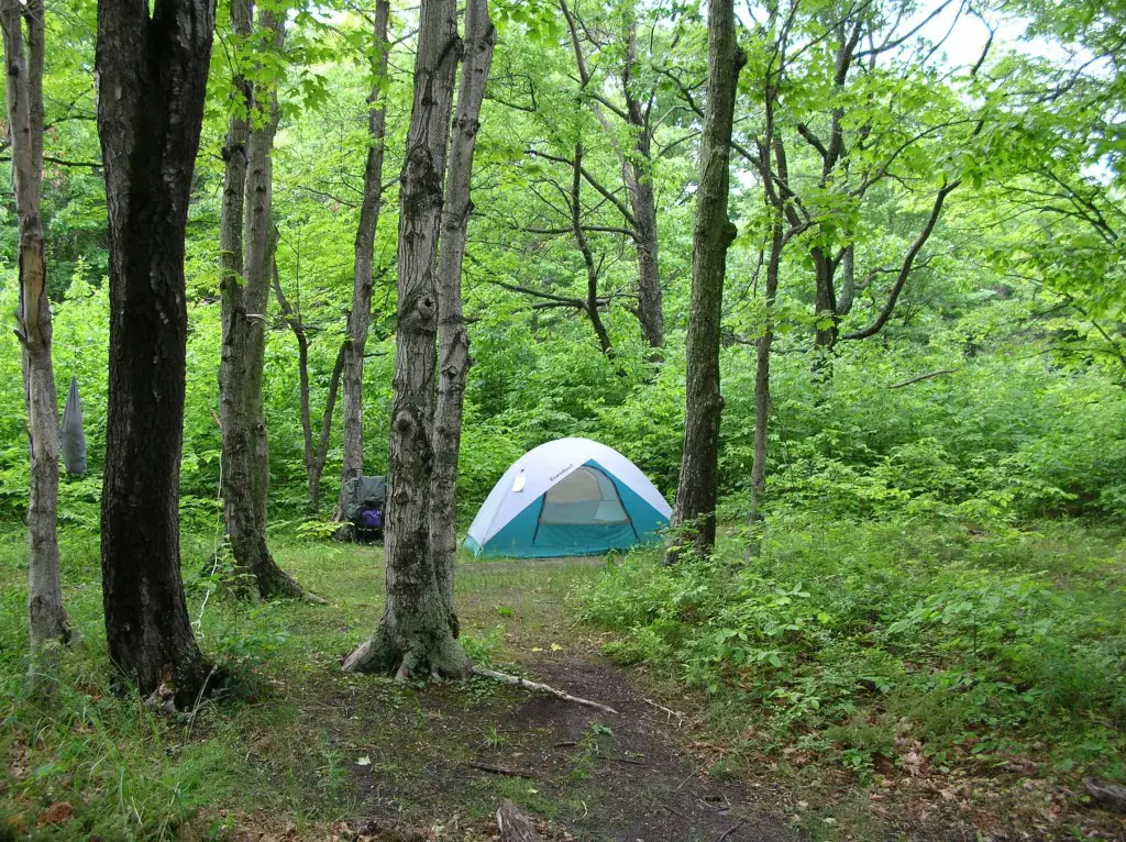 \"Camping